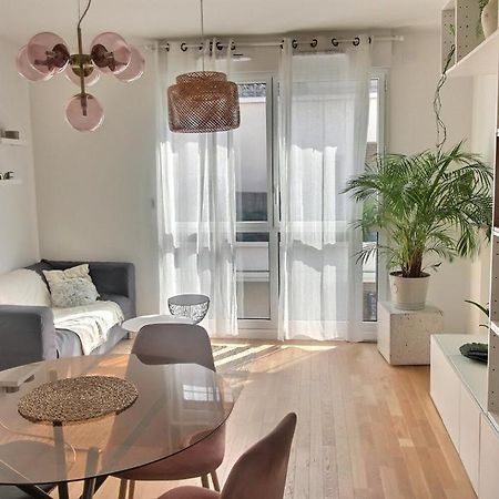 Apartament Le Toit Du Montvalerien Suresnes Zewnętrze zdjęcie