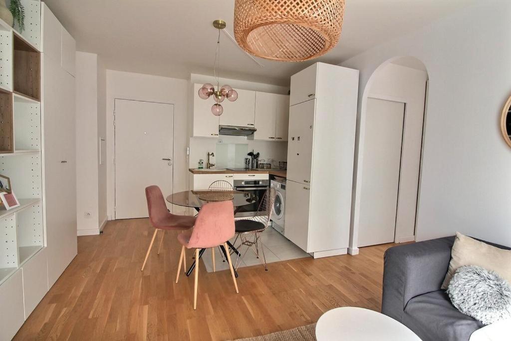 Apartament Le Toit Du Montvalerien Suresnes Zewnętrze zdjęcie